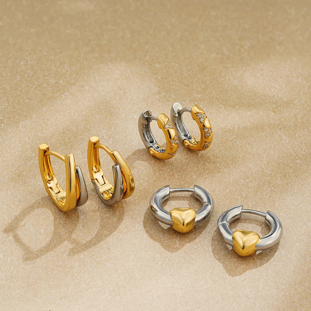 여자를위한 독특한 성격 믹스 컬러 지르콘 후프 귀걸이 여자 Chunky PVD 골드 & 실버 Colorblocked Heart Huggie Ear Jewelry
