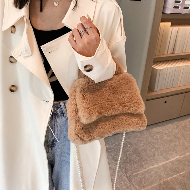 Luxury Designer Handbag 2023 High-grade Plush Bag Autumn and Winter Pearl Crossbody Korean Fashion Shoulder Armpit Women's Bag