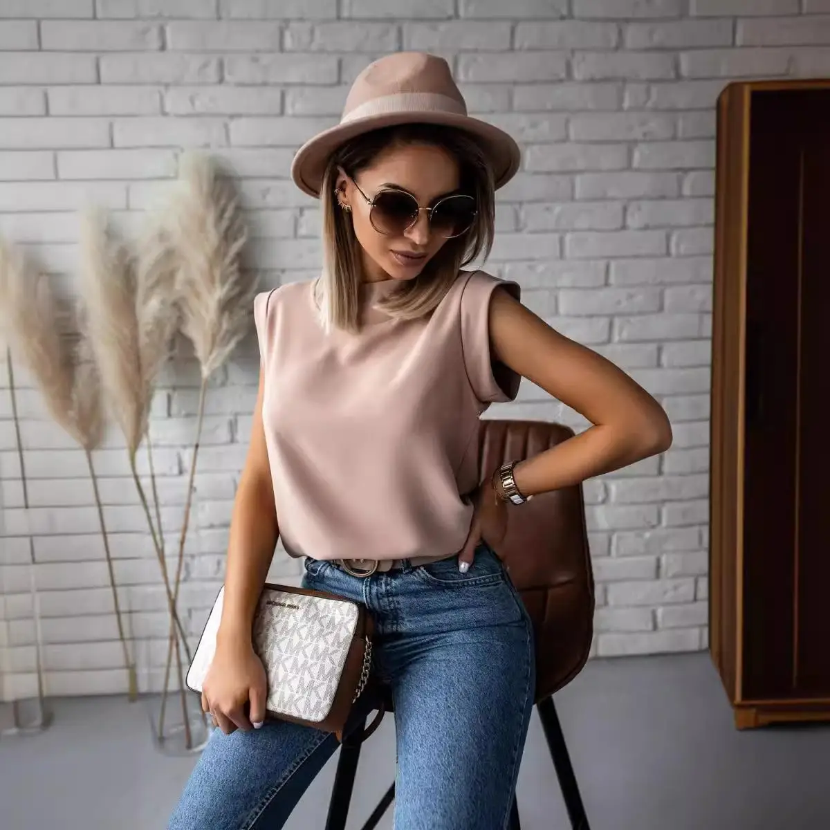 

Women's Stand Collar Printed irt Top Commute Sle ort Sve Polyester Fabric Faionable And Easy to Match Spring