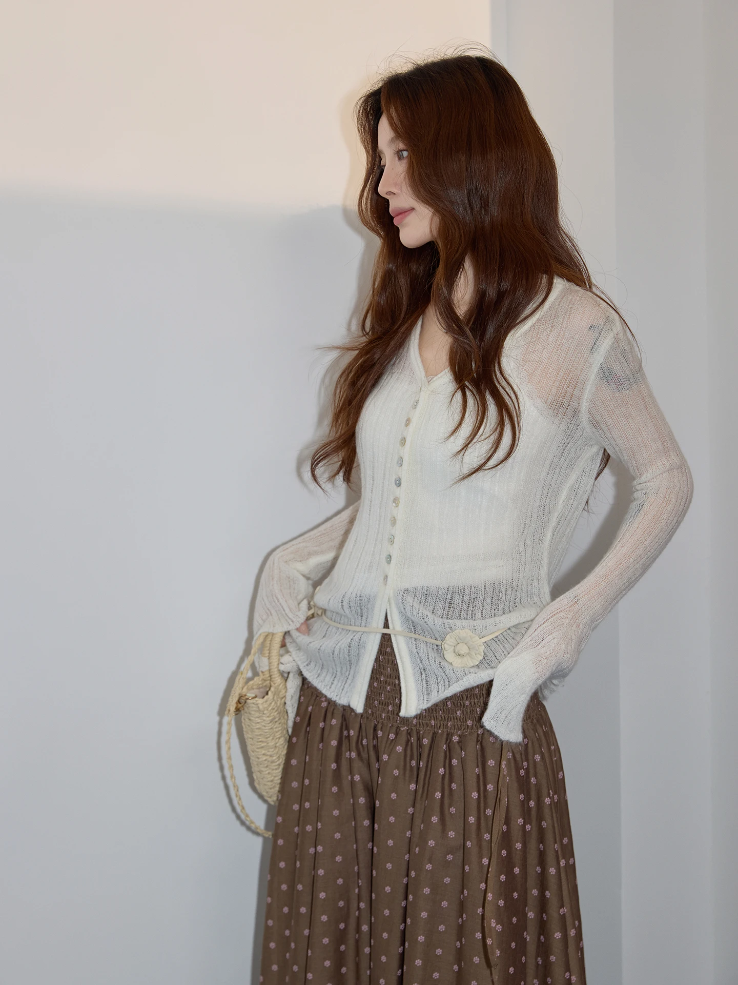 

Женский летний тонкий вязаный кардиган Chaocha Home светло-голубого цвета с V-образным вырезом, ажурный, для защиты от солнца, приталенный, открытый топ