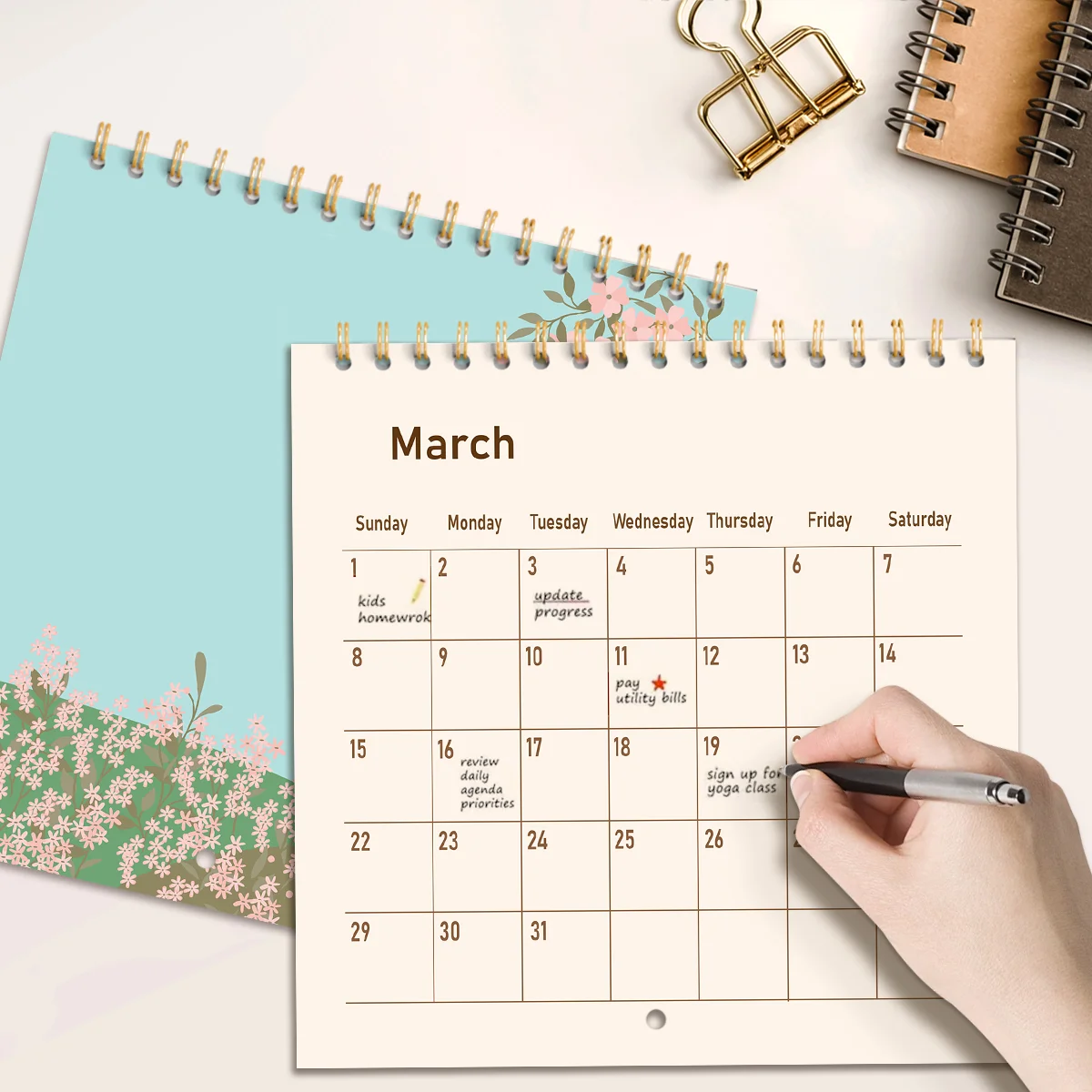 ورق بيرليسسينت 2026 مسطح للفصول الأربعة موضوع المناظر الطبيعية حلقة حديد ذهبية معلقة التقويم ، تقويم جميل بسيط 20*20 سنتيمتر