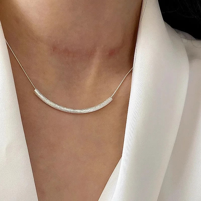 

S925 Sterling Silver Chic Geometric Simplicity Curved Arc Necklaces for Women Fine Jewelry Light Luxury Minimalist Accessories