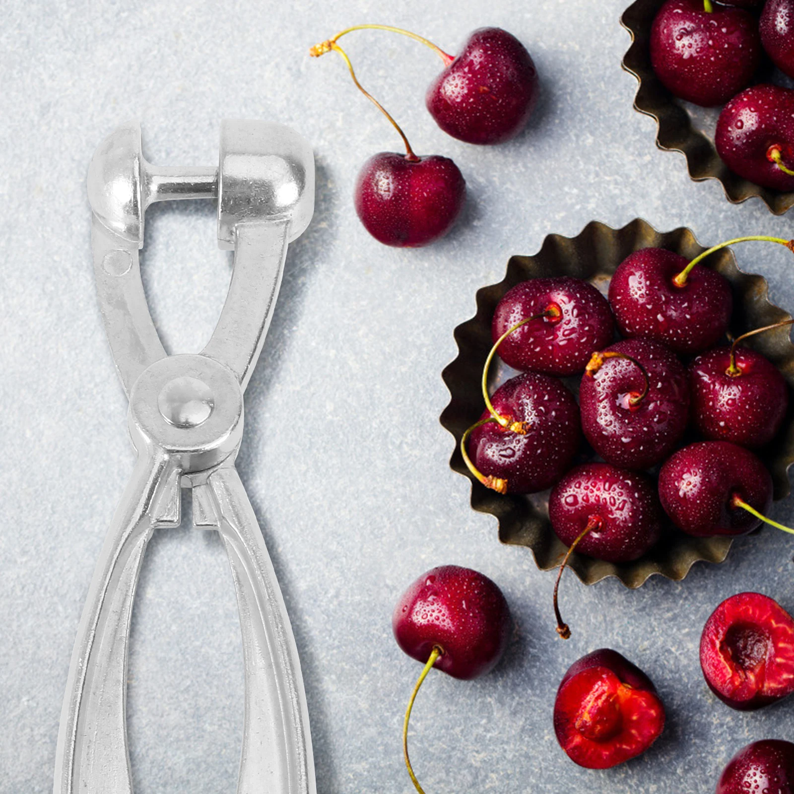 

1Pcs Manual Cherry Core Removing Tool Efficient Fruit Pitter Practical Kitchen Gadget Silver Cherry Core Pitter