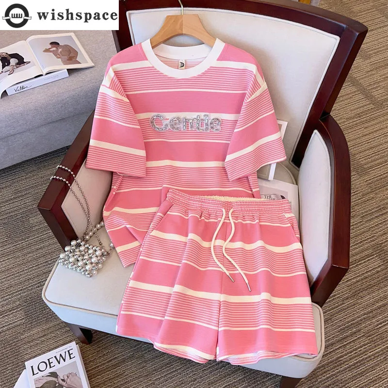 Summer Short Sleeved and Shorts Two-piece Women's Casual Sports Suit a Complete Set of Fashionable Women's Clothing