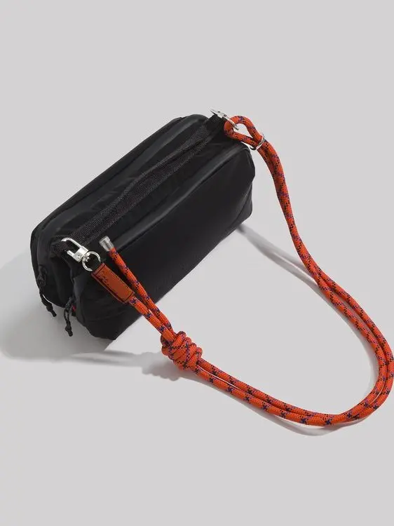 

XHaoo Outdoor ex Single oulder Crossbody Bag Spor Bottle Bag New Sle Casual Simple Square Bag for Youth