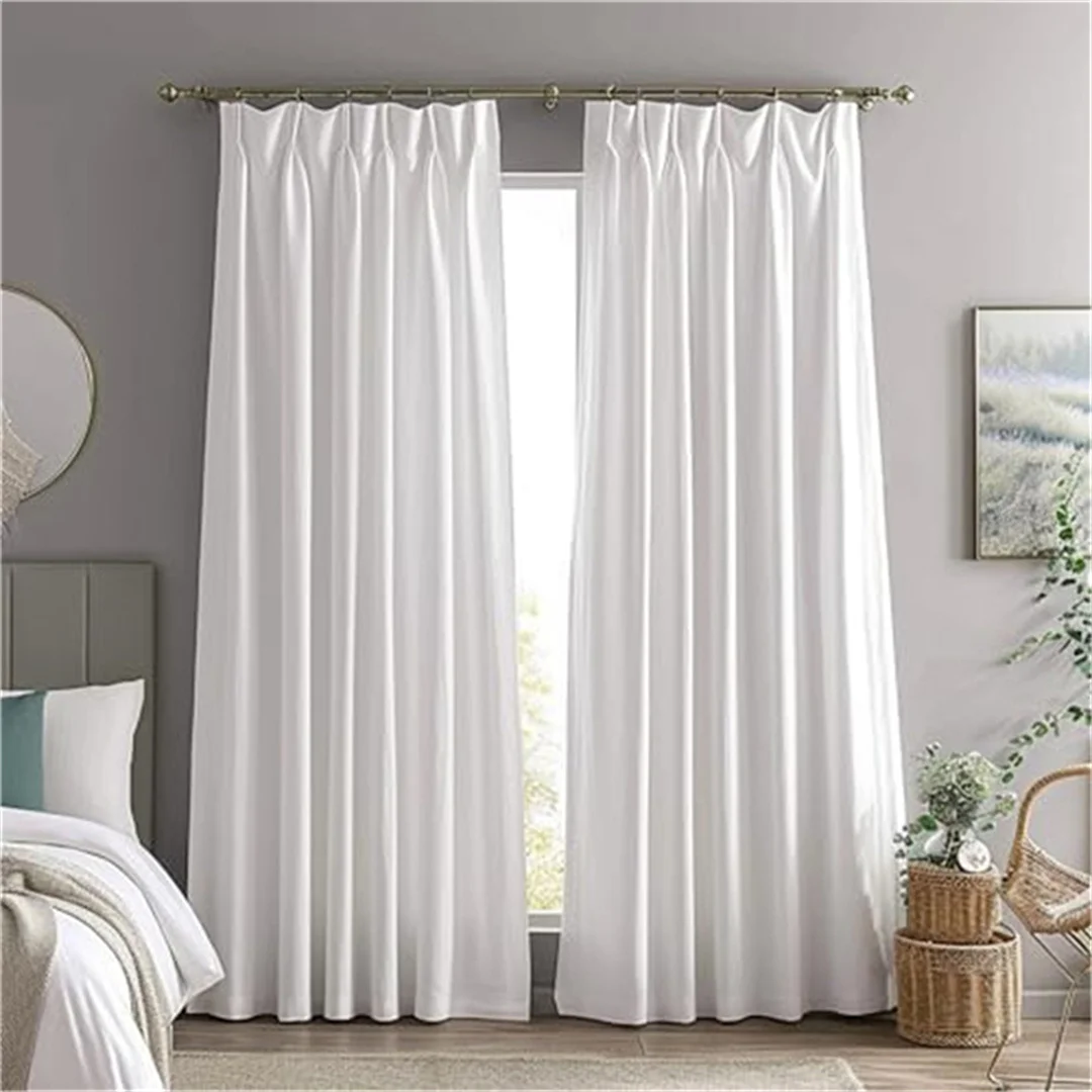 

A723433 Bedroom Curtains