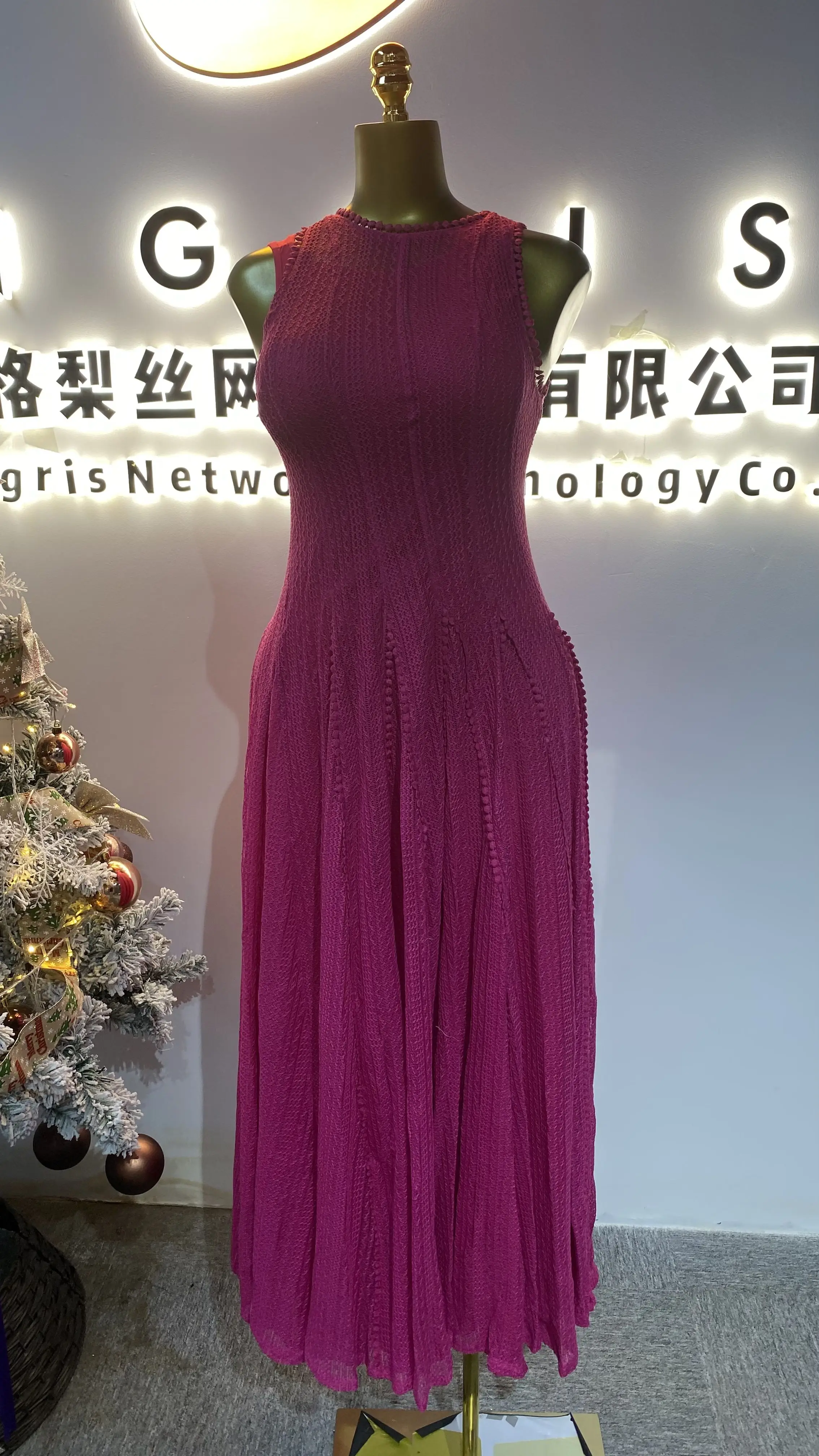 

2025 Summer Casual Dress Sleeveless Dress Slim Fit Bodycon Lace Maxi Sundress-GZMM372