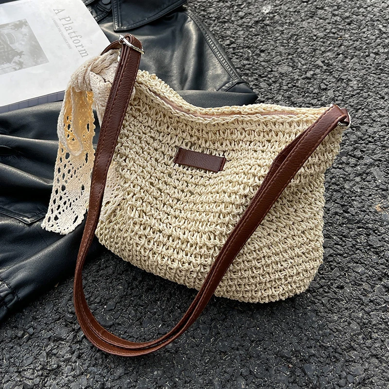 Bohemian Straw Beach Bags For Women High Capacity Handmade Shoulder Bag Casual Woven Totes Bag Shopping Clutch Handbag