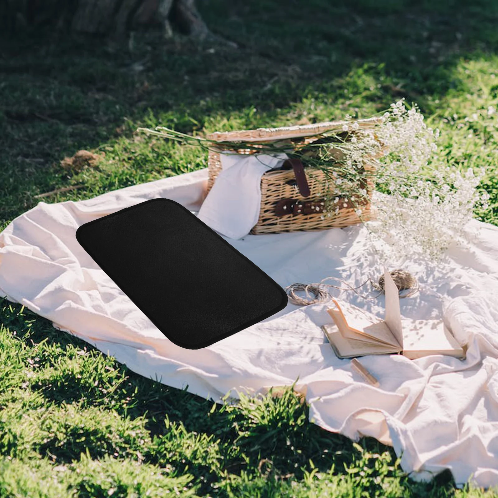 

Fireproof Pad for Camping Picnic Small Hot Pot Black Grill Pads Fire Pit Mat Heat Shield Rubber Mats Waterproof Outdoor