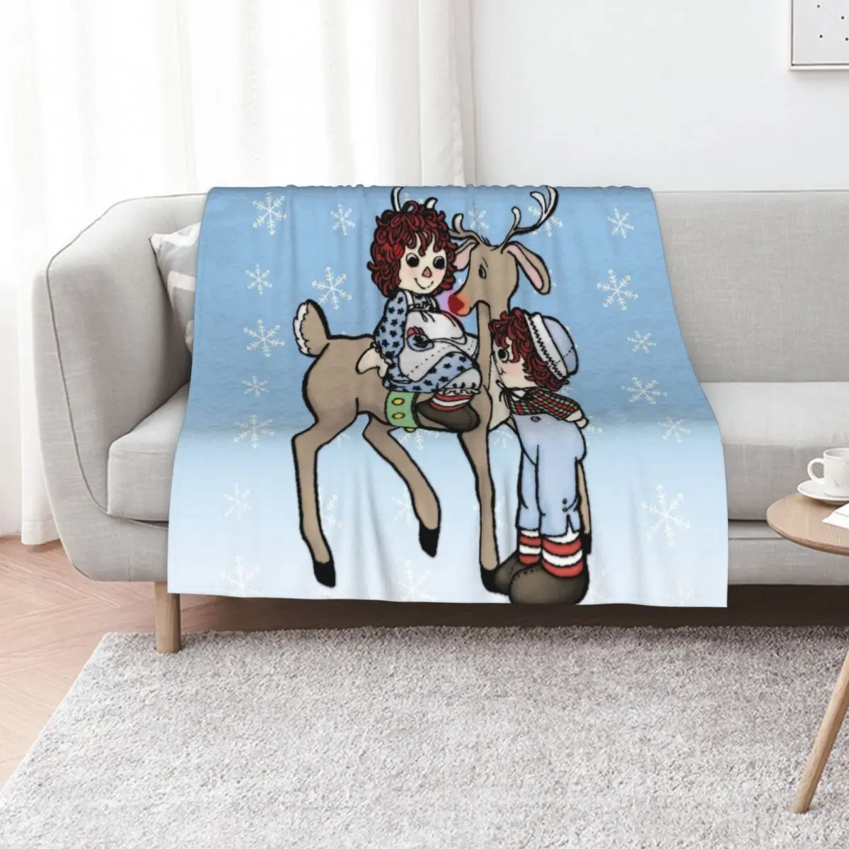 Raggedy Ann and Andy with Rudolph Throw Blanket Designers Vintage anime Blankets For Bed Retros Blankets