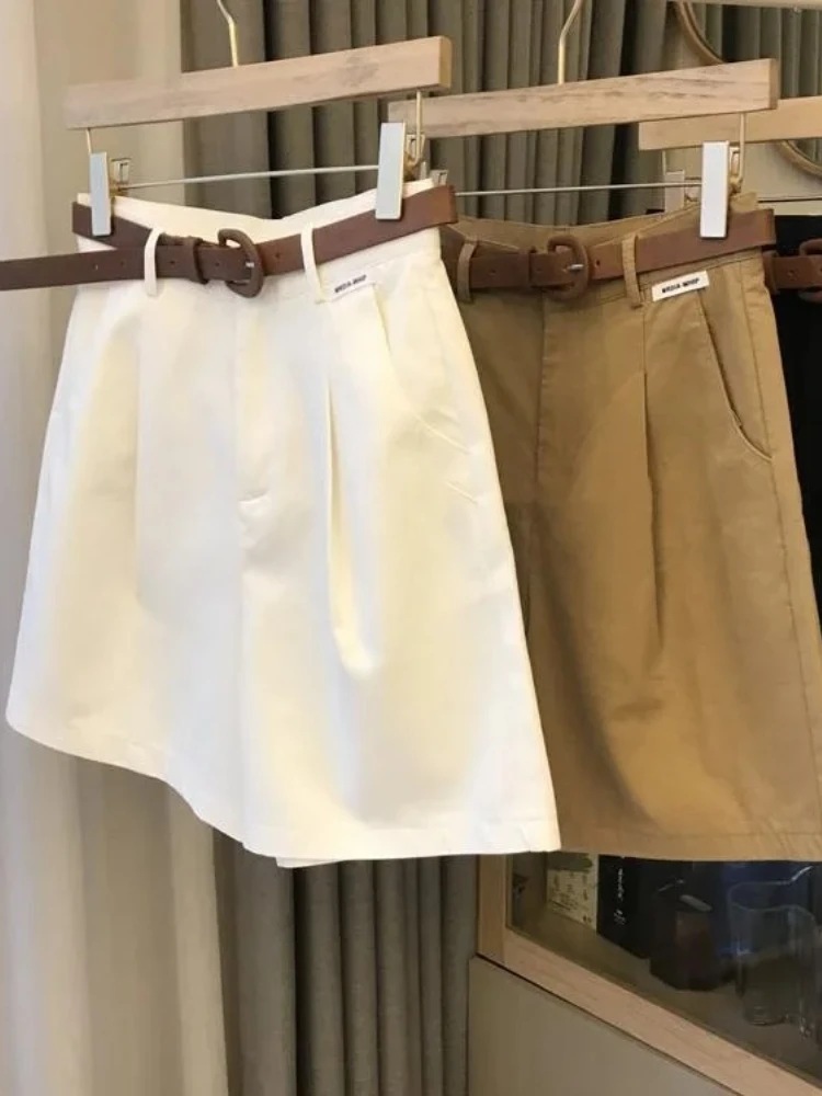 Summer Loose Wide Leg Summer Casual High Waist Zipper A-line Shorts Slim Design Office Lady Shorts Elegant Black Suit Shorts