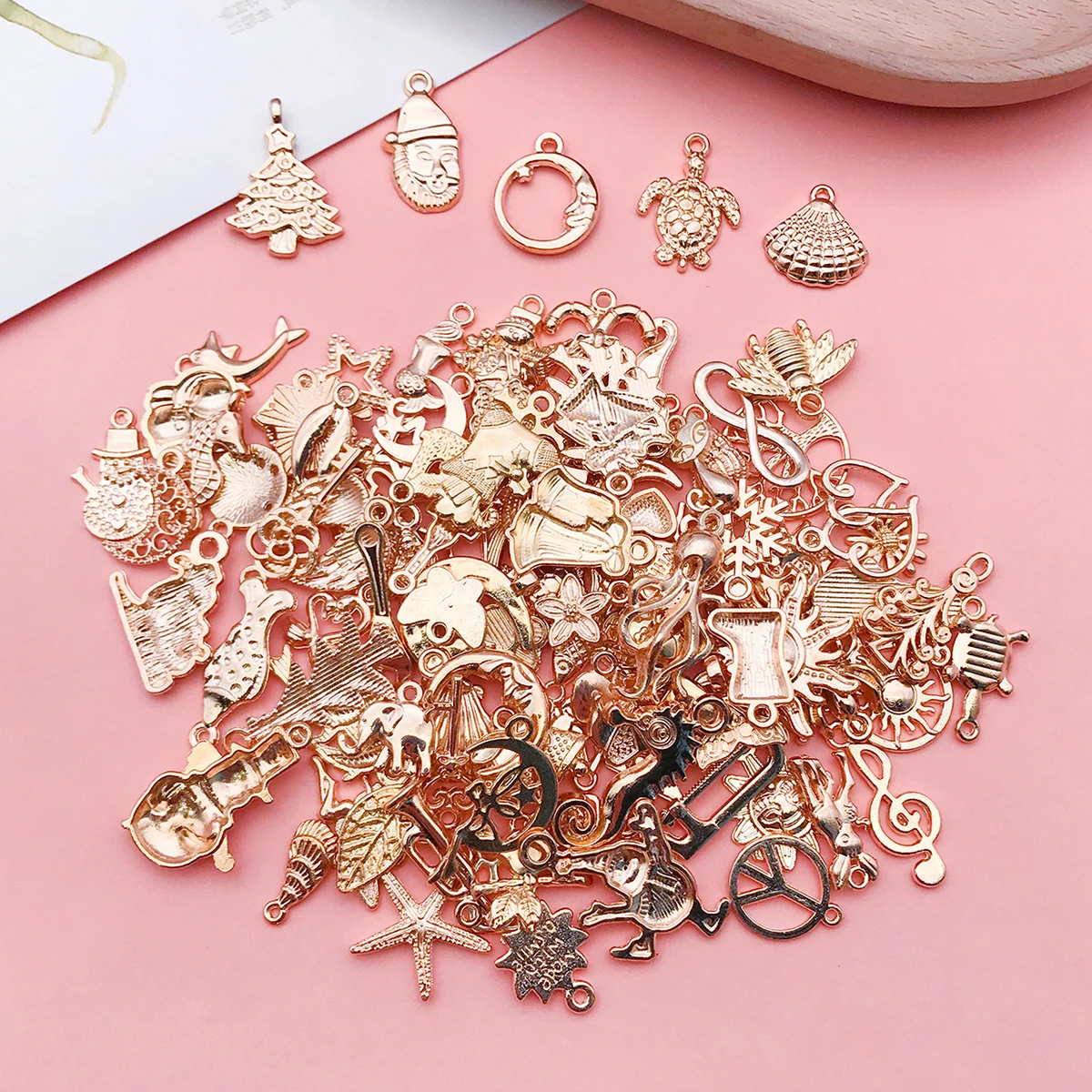 15/20/30/50/100pcs Mix KC Golden Bulk Assorted Metal Animal Star Moon Creative Charm Bead For DIY Jewelry Making Accessories