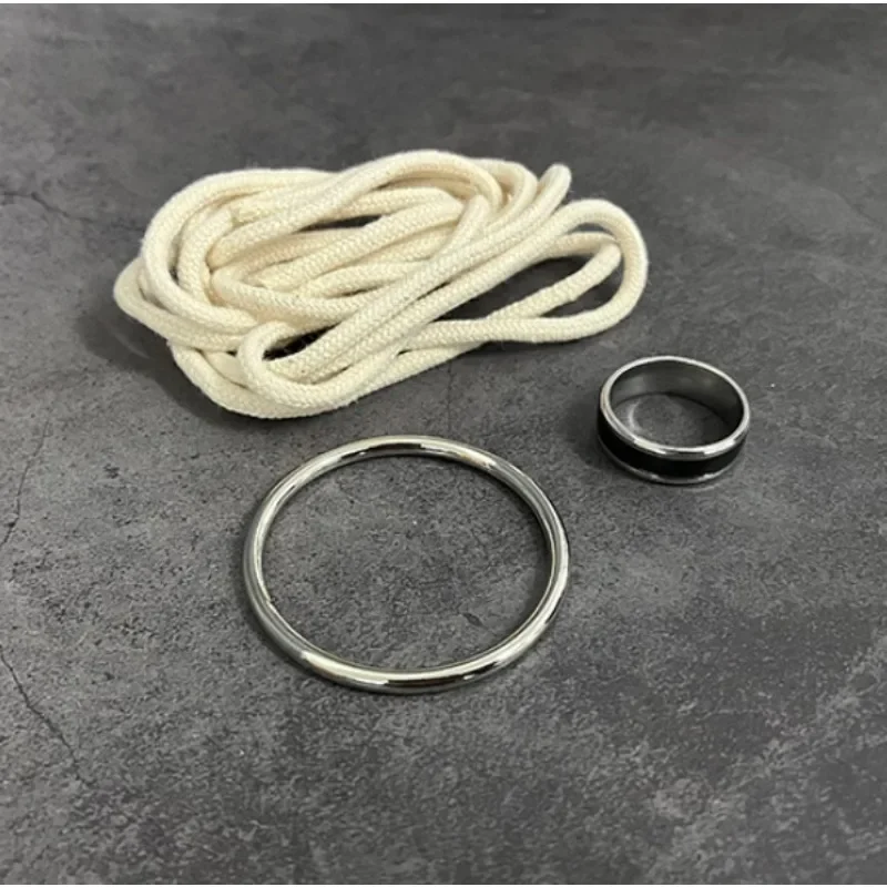 Rings on The Rope Magic Trick Magician Gimmick Escape Illusion Close-Up Stage Pocket Prop with Rings & Rope