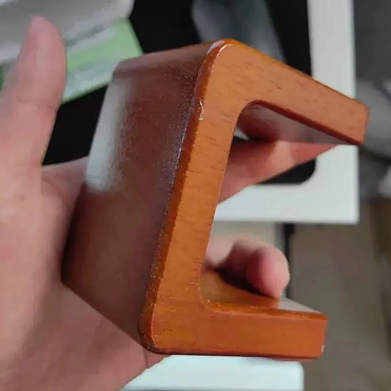 

Wooden Watch Stand Simple Handmade Solid Wood Watch Display Stand