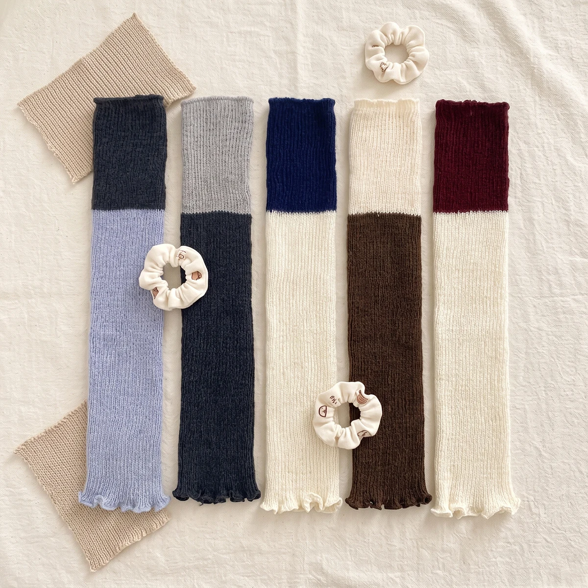 Kinder-Farbblock-Gerippte Beinwärmer, Mädchen-Socken mit Rüschenrand, 5 Paar Kleinkind-Beinwärmer für Frühling und Herbst – Detail 3