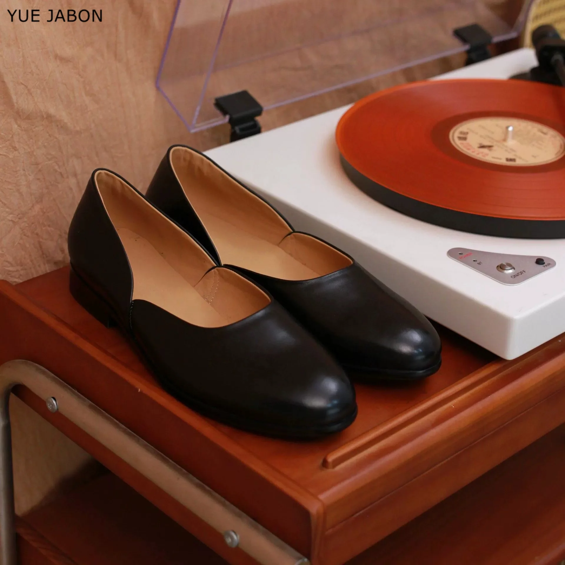 

Black Genuine Leather Spring Autumn Handmade Flats Bowling Shoes Men’s Loafers Comfortable Soft Genuine Leather Male Flats Shoes