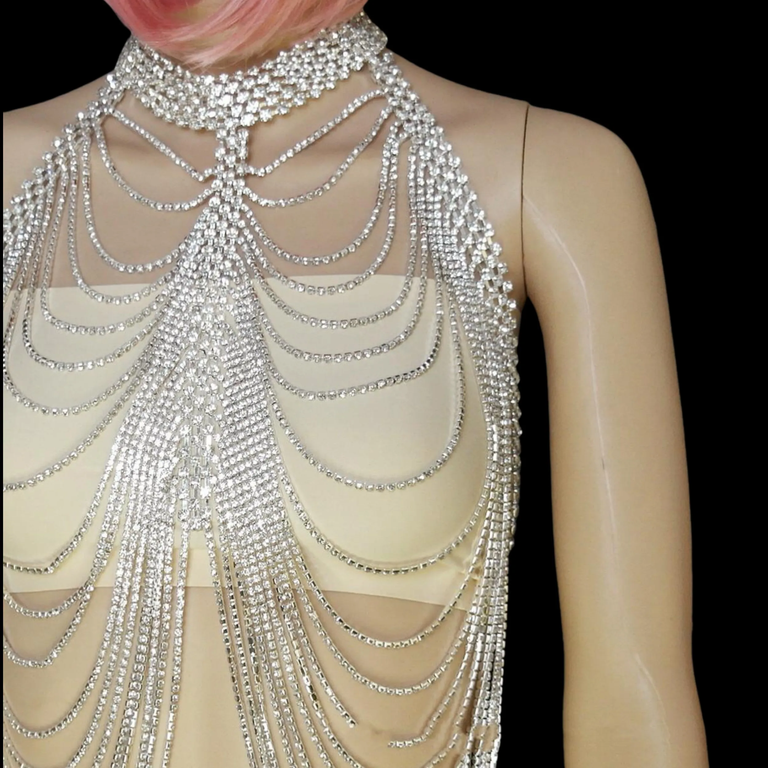 

Body Jewelry Sexy Woman Tassel Crystal Shawl Bra Chain Birthday Party Sand Beach Body Ornaments Shiny Nightclub Body Chain