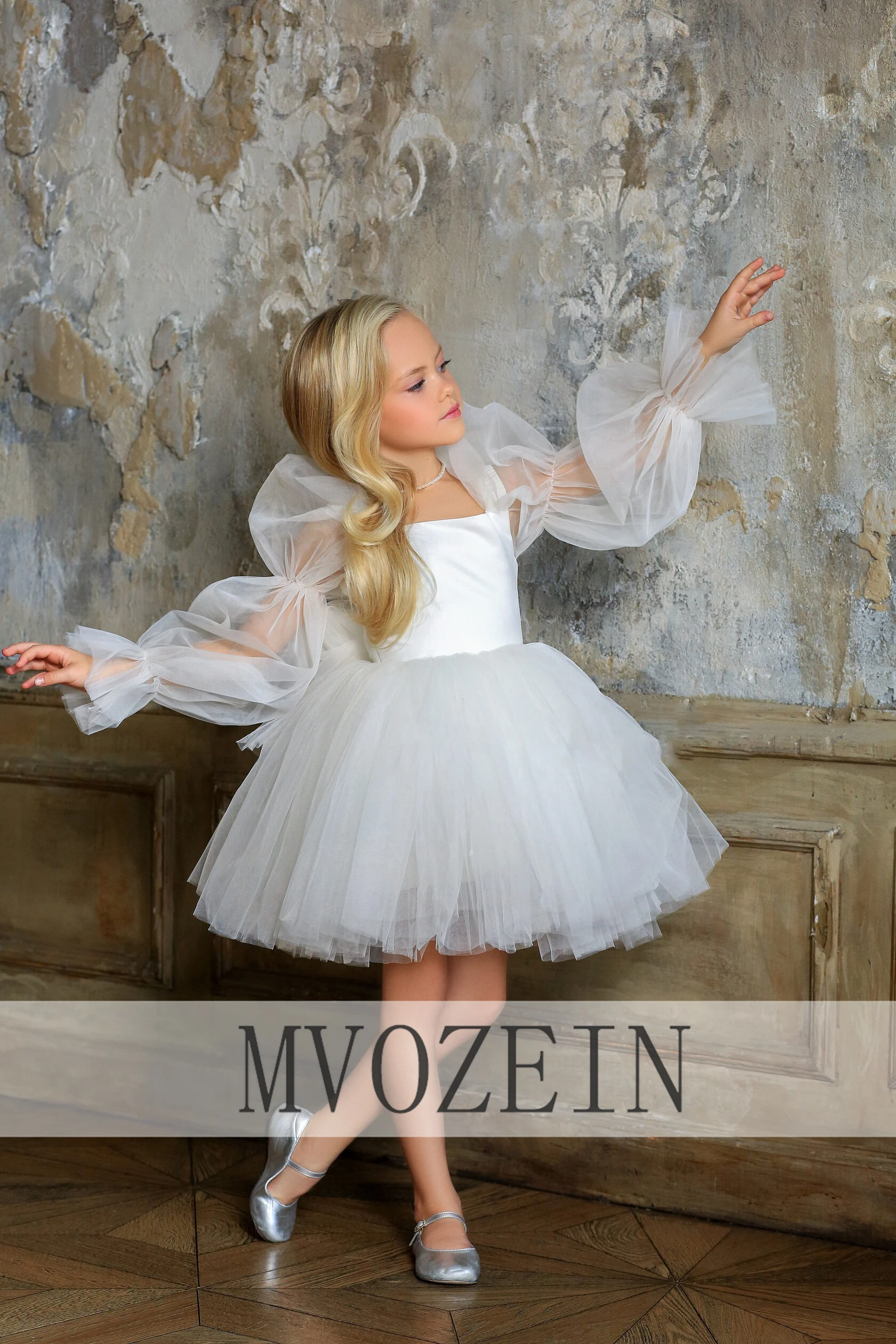 White Puff Long Sleeve Flower Girl Dress Square Neck Tulle Kids' Dresses Ball Gown Festive Dress for Girl Wedding Birthday
