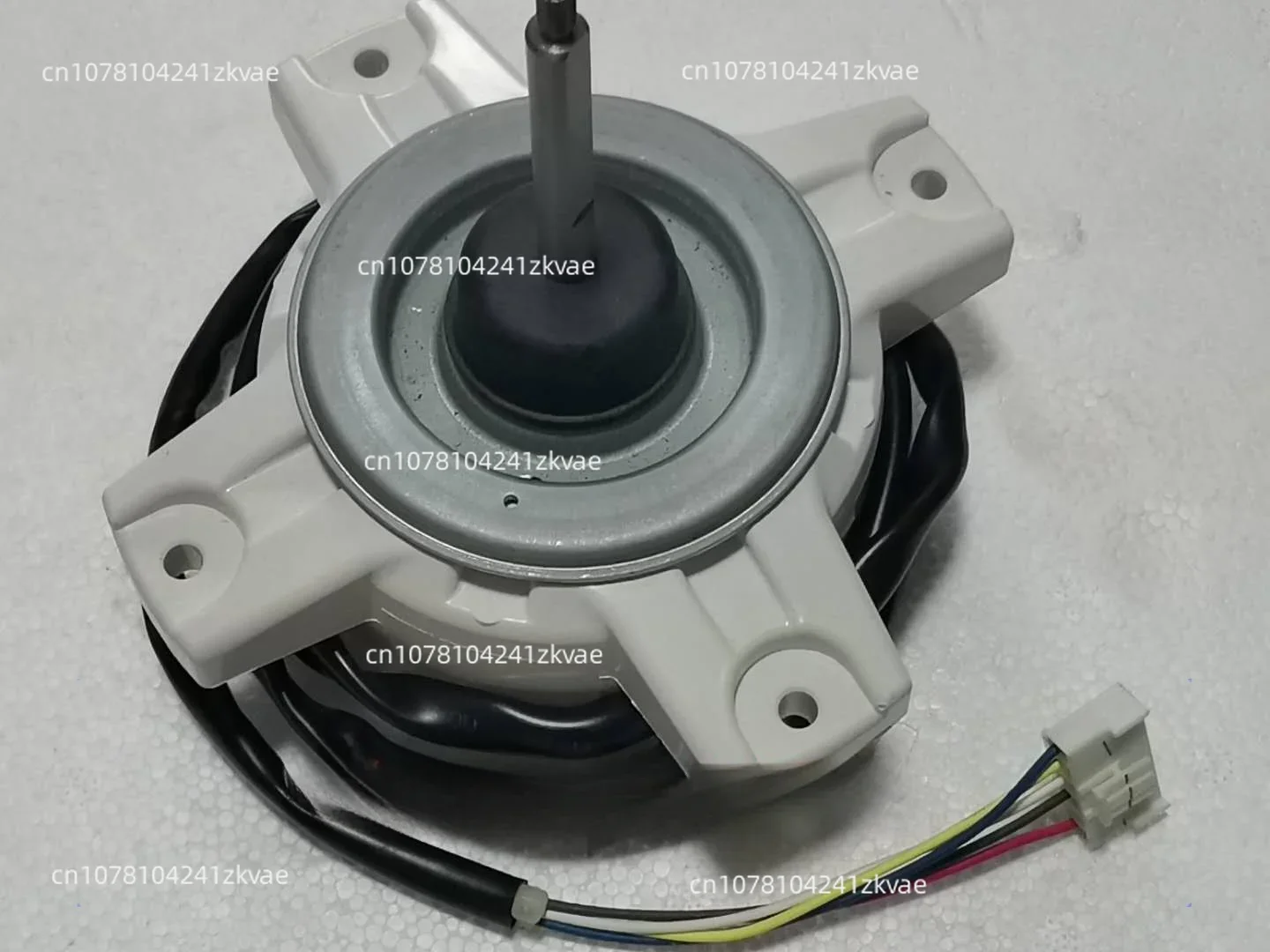 

Inverter air conditioner outdoor unit DC, fan motor 0010403322A/0010401254