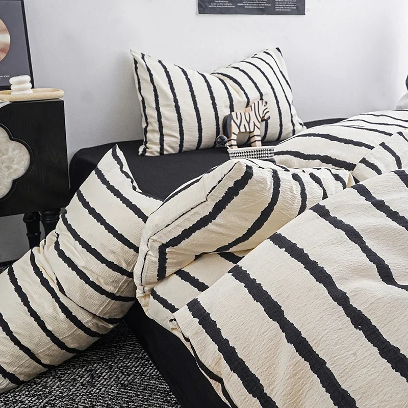 Black White Striped Duvet Cover Set Soft Seersucker Queen Bedding Set Breathable Skin Friendly Quilt Cover Bed Sheet Pillowcase