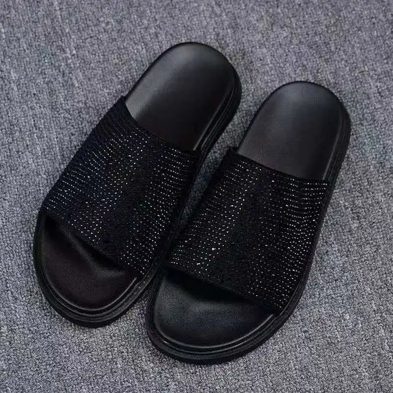 2026 Summer men's slip-on shoes stylish with high fashion appearance shiny sequins comfortable for shopping and summer wear