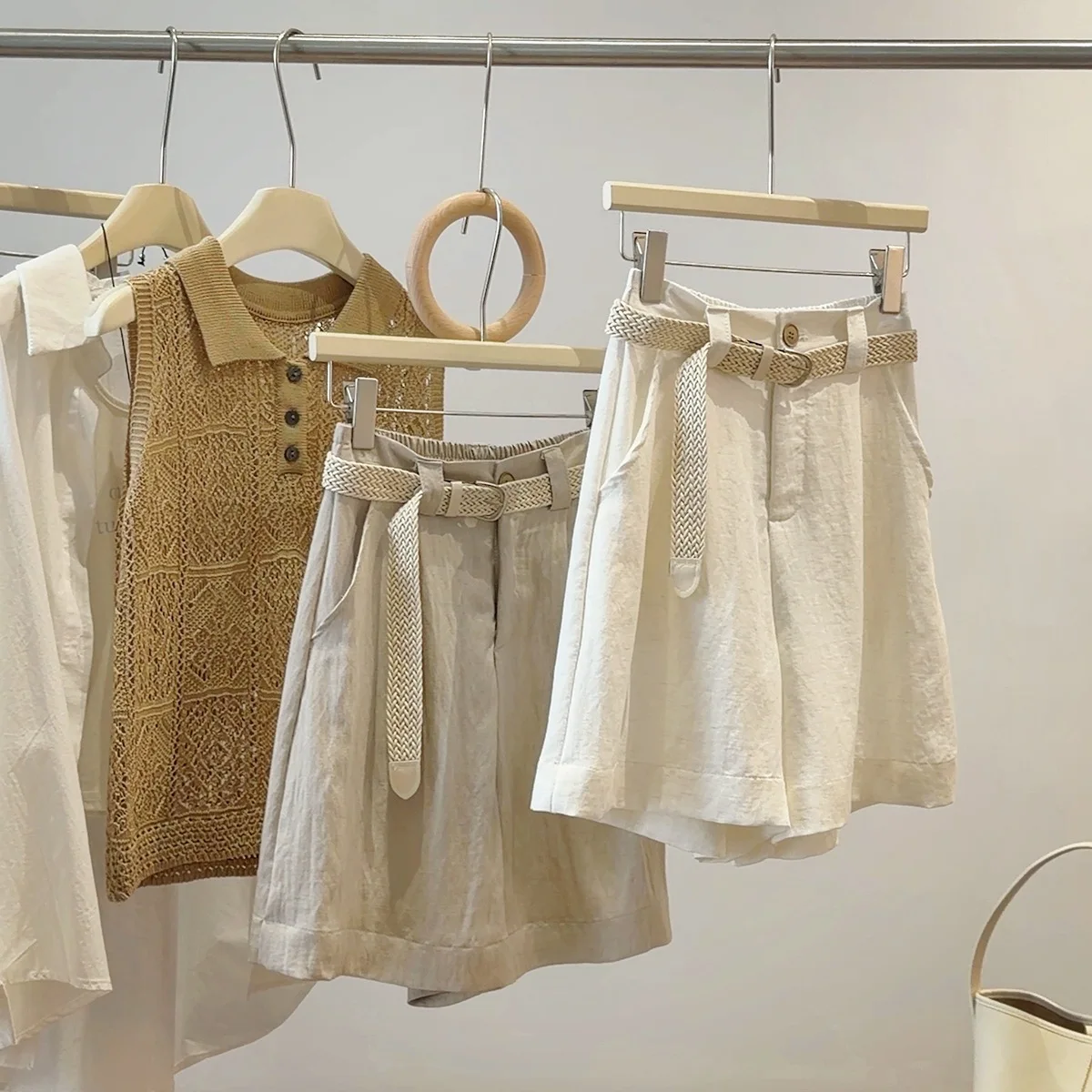 ALPHALMODA Belted, Wide-leg Shorts, for Women, Casual High-waist, Loose, A-line, Versatile Shorts