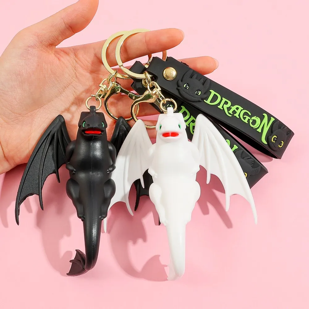 Anime Drachenzähmen leicht gemacht 3, PVC-Auto-Schlüsselanhänger – Schwarz-Weiß-Drache, PVC-Figur, Zubehör für Tasche, Schlüsselanhänger-Zubehör
