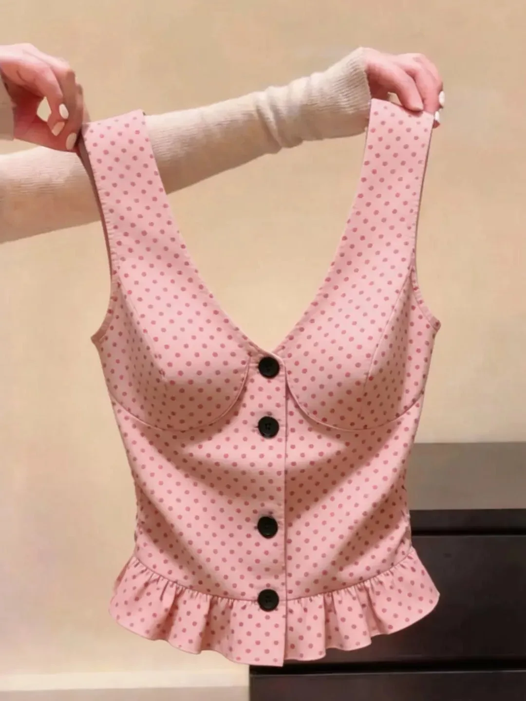 

Women's Polka Dot V-Neck Waist-Cinched Summer Sleeveless Vest Top with Lace Trim Breathable Casual Polyester Fiber