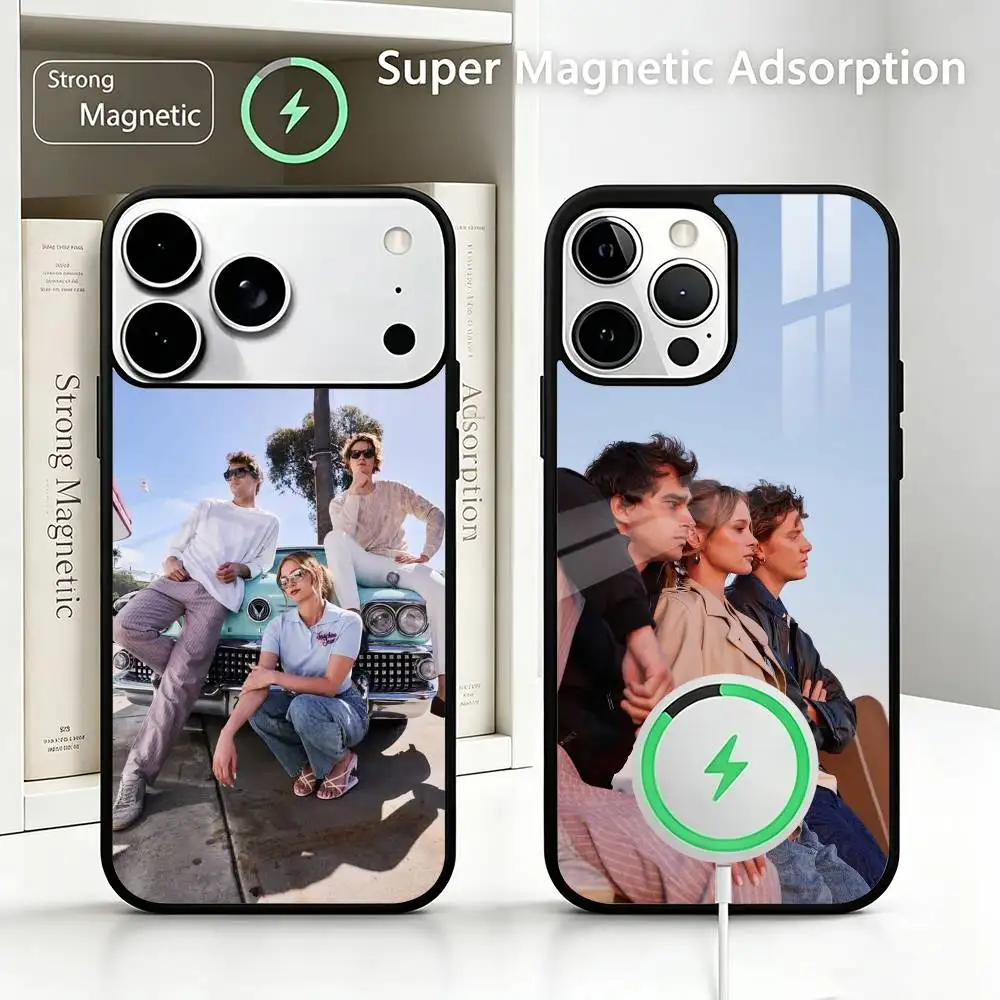 Funda para iPhone con diseño de la película L-Love Me Love Me C-Cuori Magnetici-i, compatible con iPhone 17, 16, 15, 14, 13, 12, 11 Pro Max Plus, con cubierta para cargador inalámbrico.
