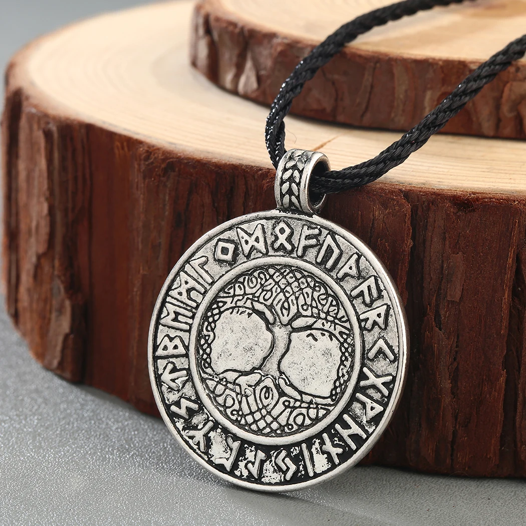 Nodic Vikings Rune Necklace Tree of Life Charm Amulet Protection Pendant Men Punk Retro Black Rope Antique Silver Plated Jewelry