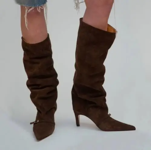 

Autumn Lady Brown Frost Small Belt Buckle Pointed Toe Pleated Knee High Boots Women Loose Kitten Heel Tube Slip On Long Boots