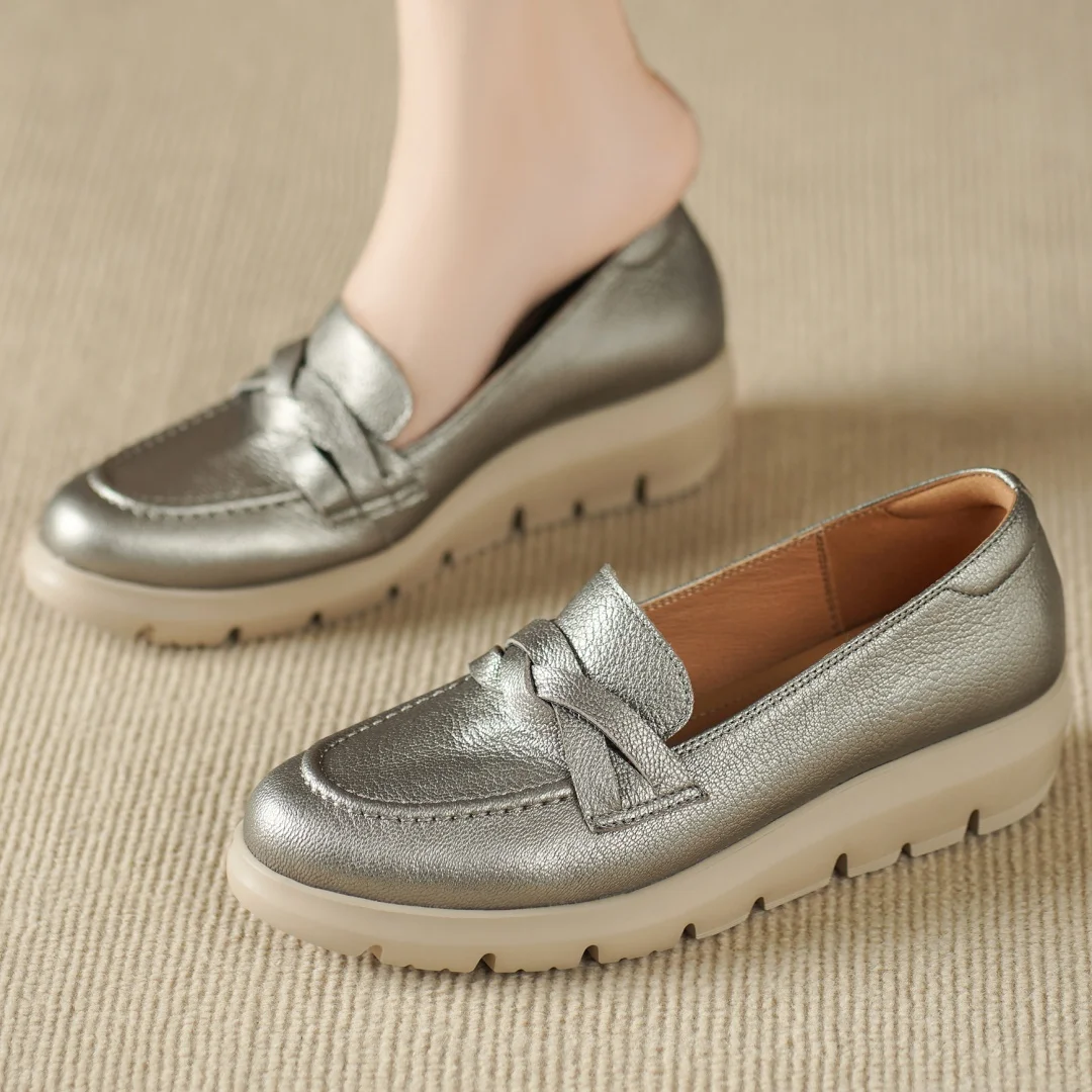 

Новинка 2025, женские лоферы на плоской подошве без шнуровки из овчины с круглым носком и толстой подошвой, высококачественные мягкие удобные мокасины, хит продаж