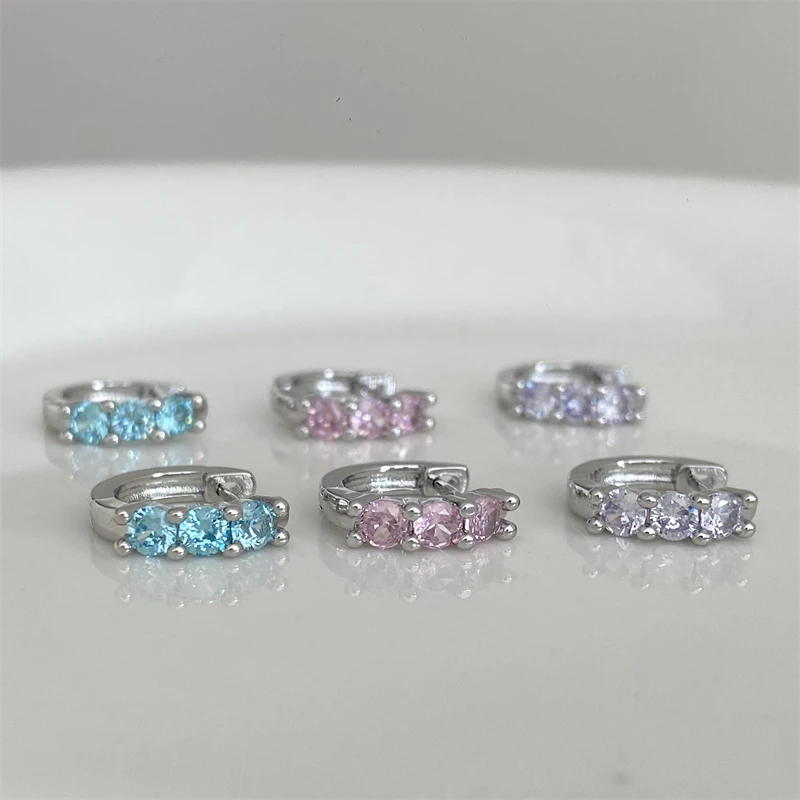1PCS Shiny Blue Zircon Stainless Steel Ear Bone Nail Full of Rhinestone Screws Earrings for Women Cochlea Piercing Body Jewelry