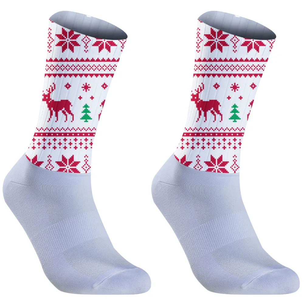 

2025 Новая легкая модель для верховой езды на городских поездок, невидимые короткие трубчатые разблокированные носки без ношения