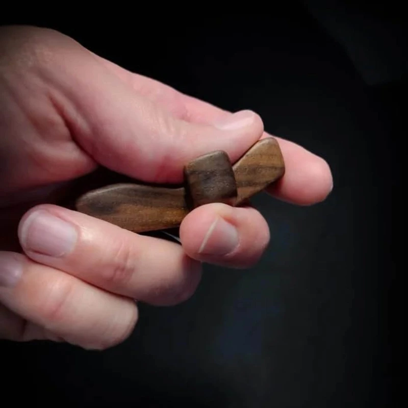 Small Size Holding Wooden Portable Pocket Men Christian Church Gift Dropship