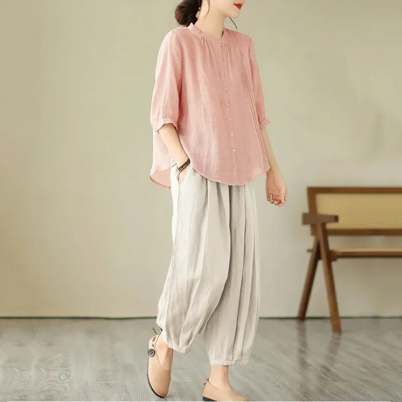 

Женский комплект из розовой блузки с коротким рукавом и бежевых свободных брюк-шаровар, повседневный удобный наряд