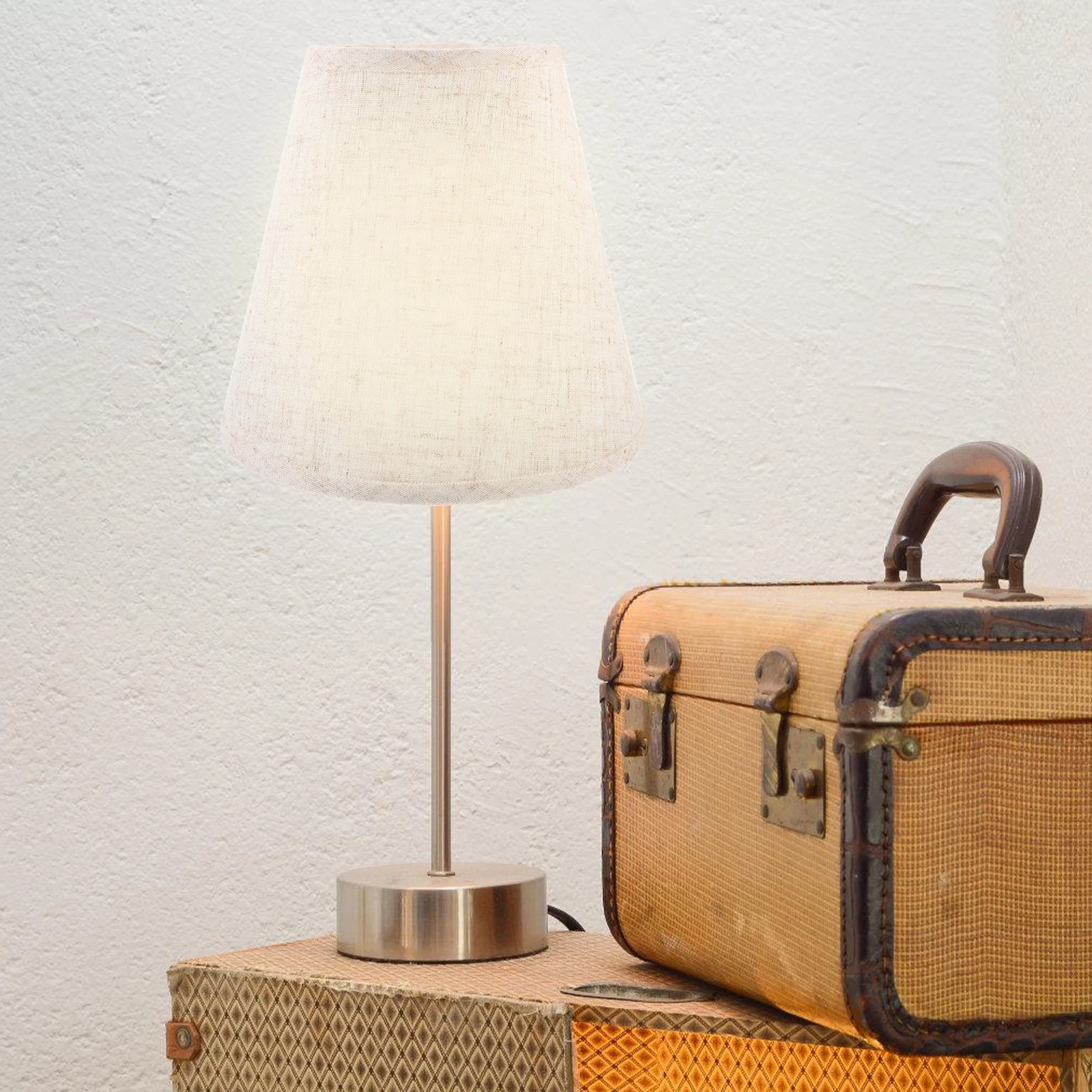 

Crystal Iron 16cm Linen Cover Clip On Lamp Shade Replacement Pendant Light Shades Unique Table Lampshade Lighting