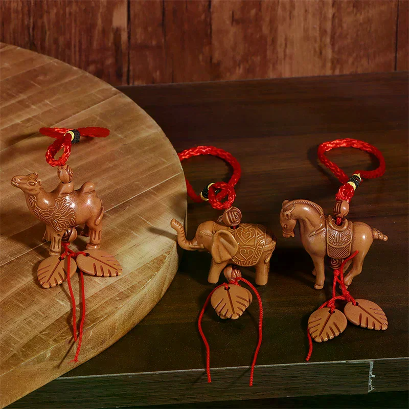 Детская-игрушка-с-героями-мультфильмов-китайский-брелок-для-ключей-слон-верблюд-лошадь-резьба-брелок-для-ключей-счастливый-брелок-тканые-брелки-кулон