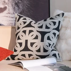 Black and White Premium Feel Pillow Cover Light Luxury Geometric Jacquard Pillow Covers Decorative High-end Pillows Decor Home