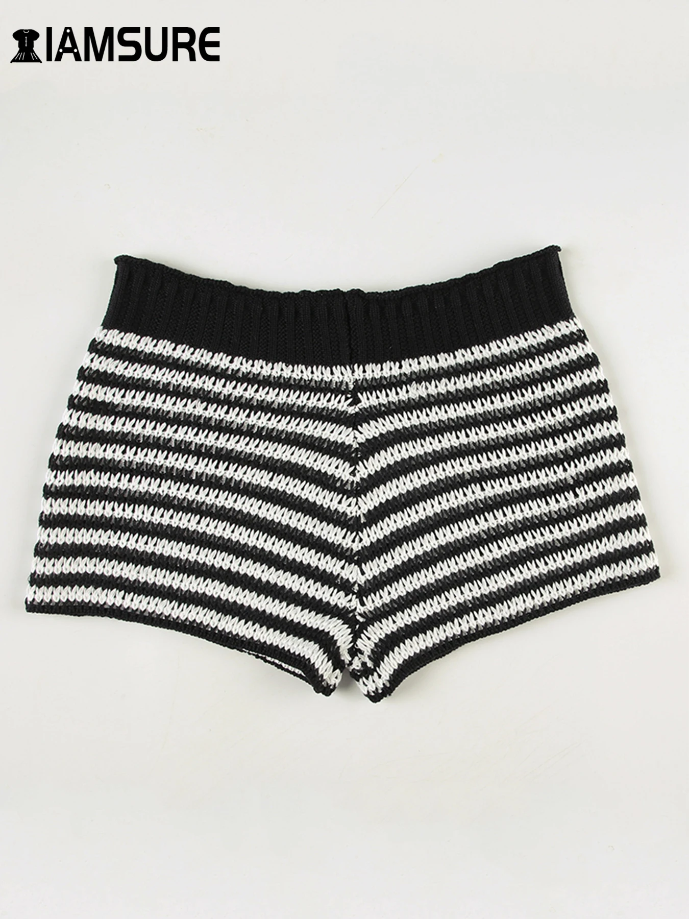 IAMSURE Casual Striped Knitted Shorts Basic Slim Low-Waisted Shorts Women 2024 Autumn Winter Fashion Streetwear Laides Elegant