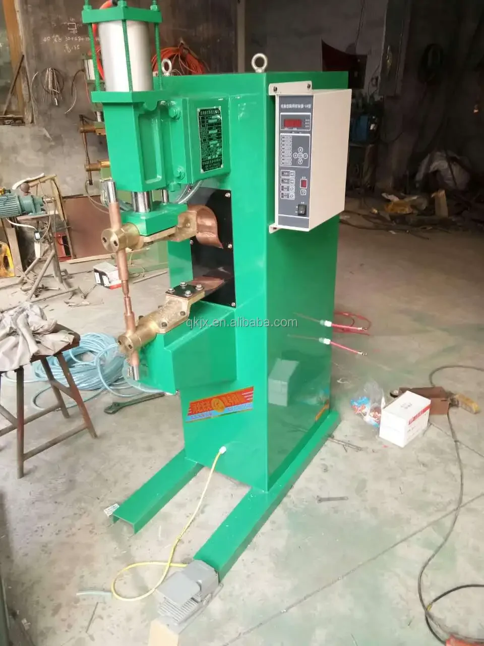 Wire plate welding machine Hot-selling pneumatic sheet metal long arm spot welding machine