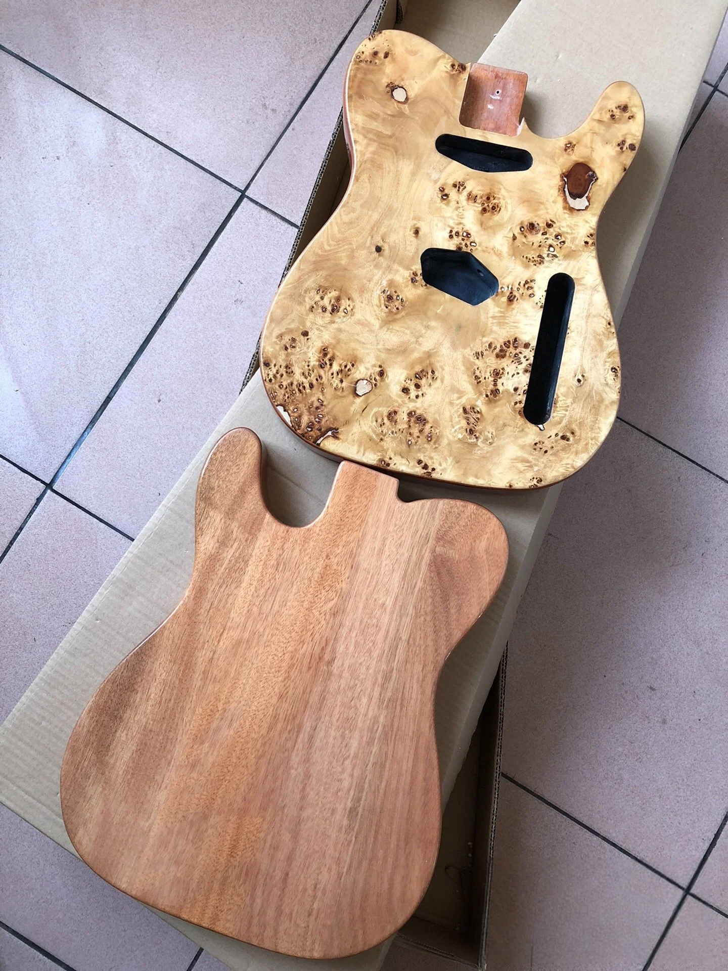 New  electric guitar body and peach blossom core body in stock