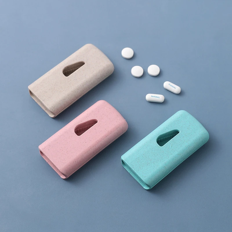 1pc Mini Plastic Medicine Pill Holder Useful Portable Tablet Cutter Splitter Pill Case Storage Box Pill Tablet Cutter Divider