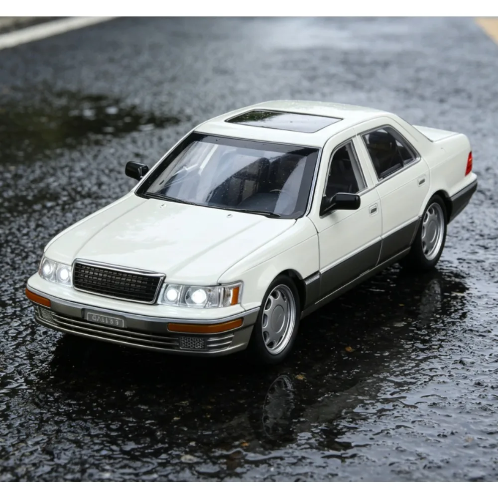 

1:24 Lexus LS400 Diecast Alloy Car Pull Back Toy with LED Light and Sound Classic Retro Replica Collectible Birthday Gift