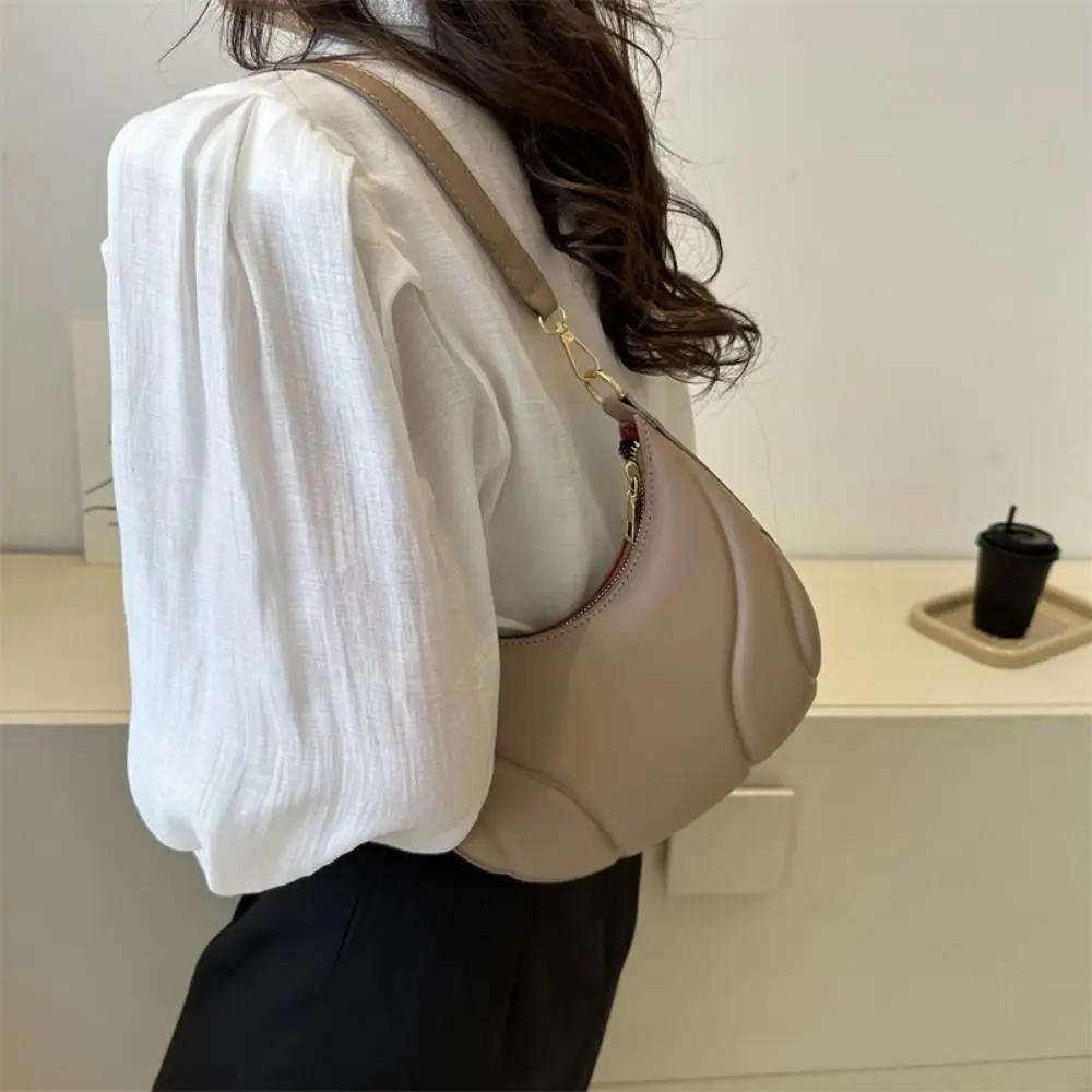 

Large Capacity PU Leather Hobo Bag Handbag All-match Simple Shoulder Bag Phone Bag Message Bag Ins Square Tote Bag Travel