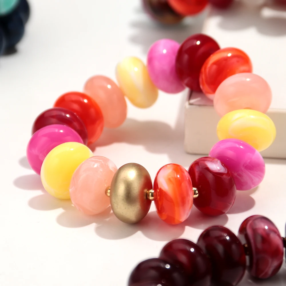 Boho Buntes Abakus-Armband mit Elastischen Perlen für Damen, Modisches Stapelbares Harz-Acryl Flachkreis-Armband mit Goldenem Abstandhalter, Schmuckgeschenk – Detail 5