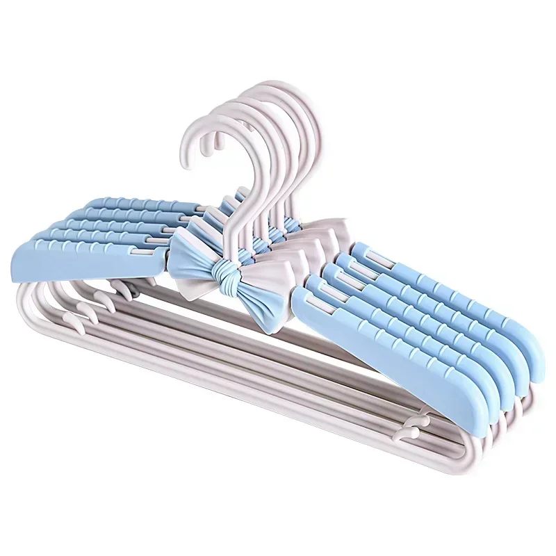 Baby Clothes Racks Portable Plastic Towel Display Scarfs Hangers Kids Clothing Organizer Windproof Children Coats Hanger