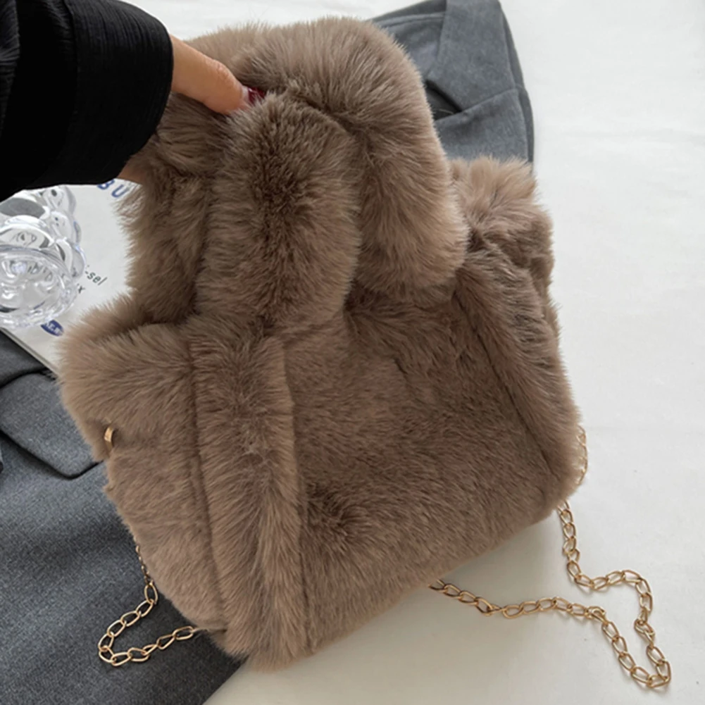 Warm Plush Soft Handbags Autumn/Winter Fluffy Tote Bag for Women 2023 Faux Fur Luxury Chain Crossbody Bags Designer Shoulder Bag