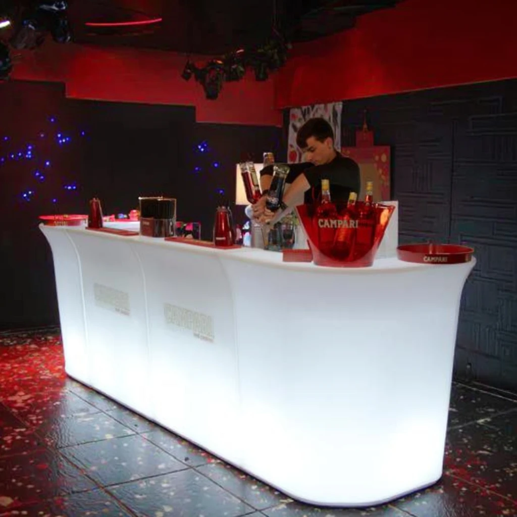 Table de comptoir de Bar éclai - Home Gym Rental avis et prix