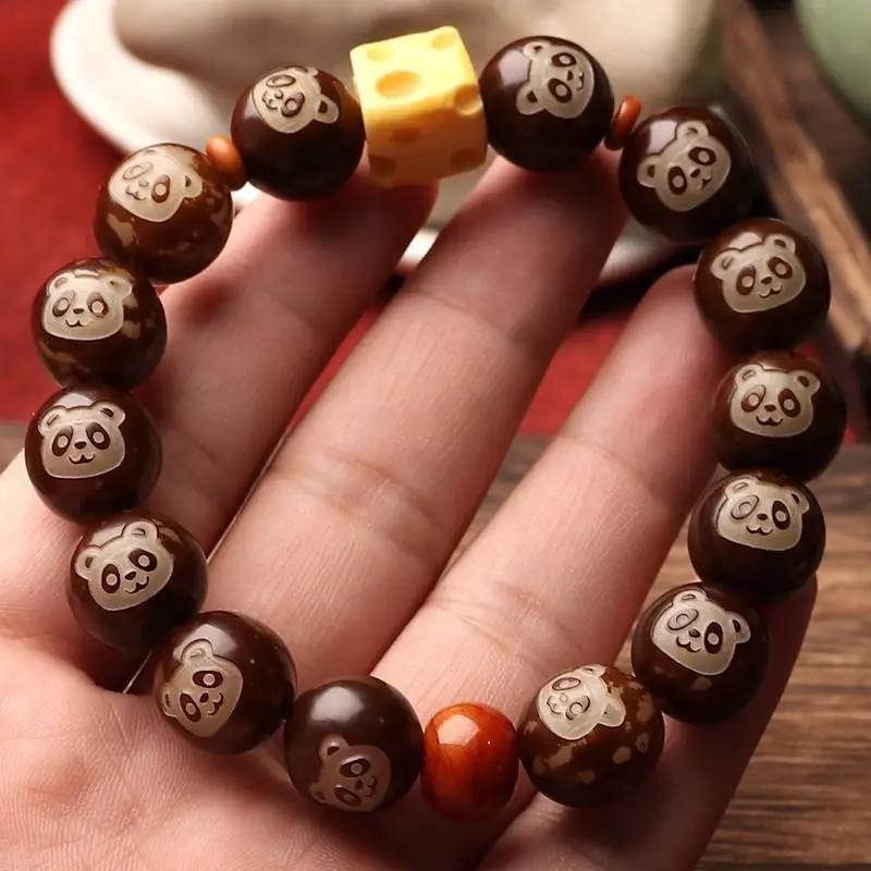 Natural Raw Skin Bodhi Carved Red Panda Bracelet Men's and Women's Fingers Rub Original Seeds To Make Money Hand String Handheld